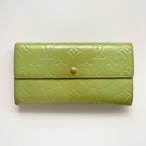 Louis Vuitton Green/Turquoise Sarah Wallet Vernis Monogram